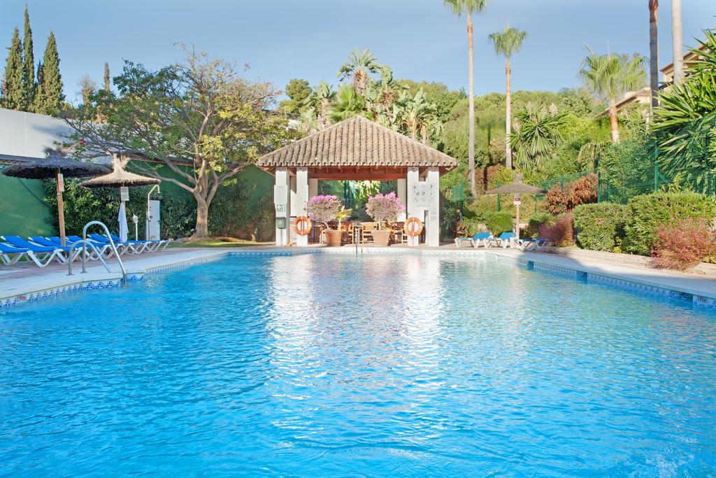Pinos De Aloha *